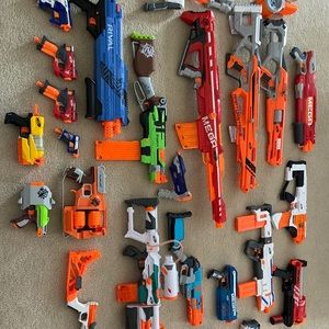 Huge Nerf lot with mags and accessories